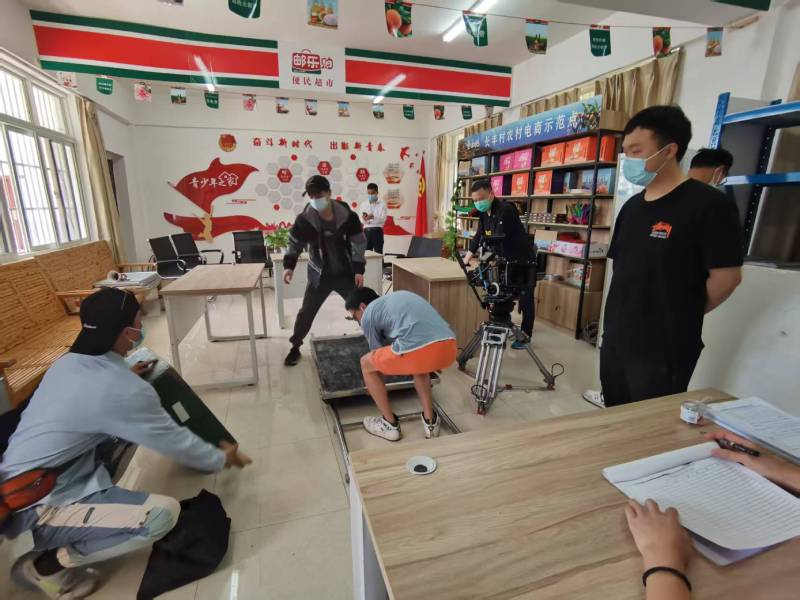 追星女孩心理学分析报告：隆化县广告片拍摄公司揭秘饭圈应援式传播逻辑